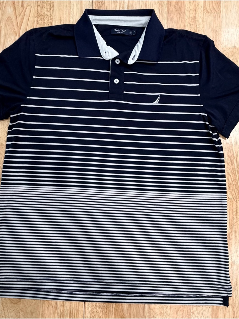 Nautica Men's Navy and White Horizontal Stripe Polo